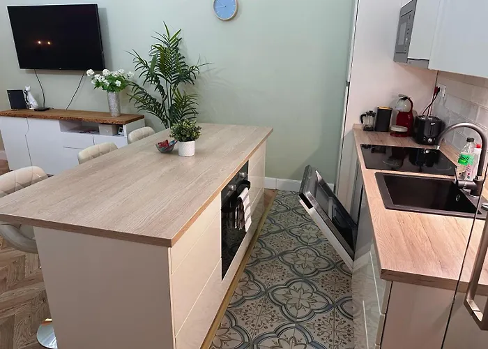 Pj Apartmán *
